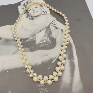 Vintage Trifari Graduated Pearl Weave Necklace